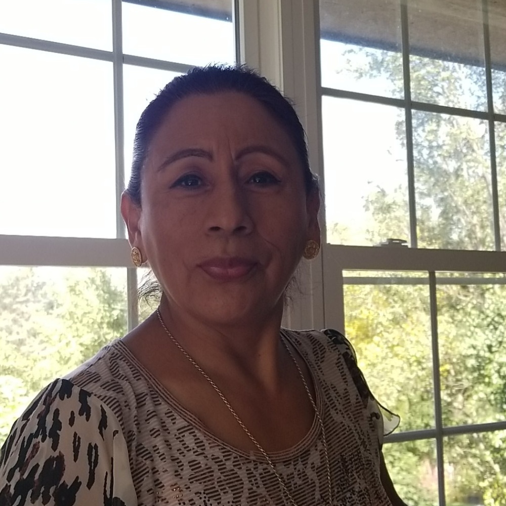 Meet your Posher, Maria